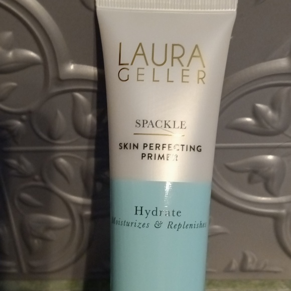 Laura Geller Spackle Hydrate Skin Perfecting Primer - Picture 2 of 3